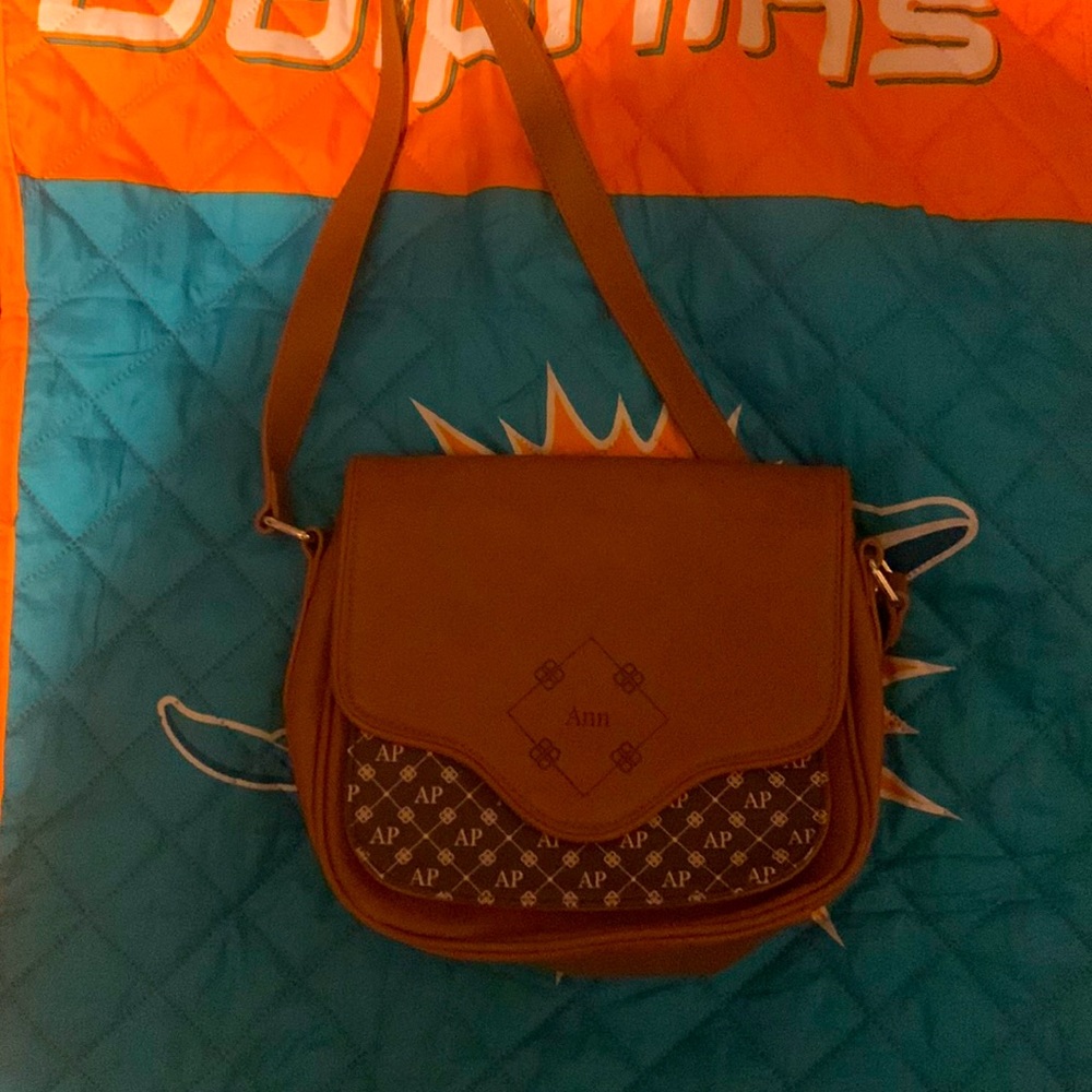 ANN bag LIKE NEW